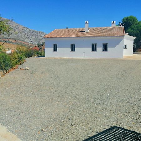 Casa Rural El Olimpo-Caminito Del Rey El Chorro Luaran gambar