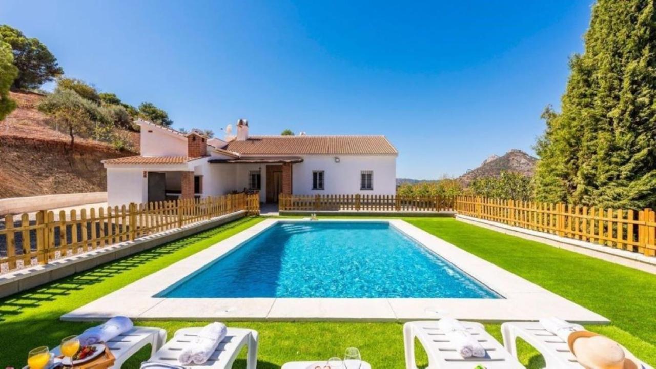 Casa Rural El Olimpo-Caminito Del Rey El Chorro Luaran gambar